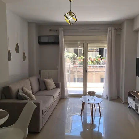 Апартаменты Cozy Gold Appartment#free Parking# *