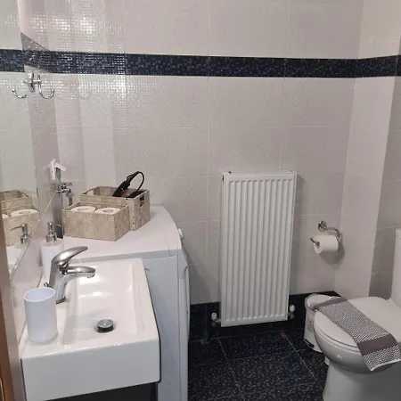 Апартаменты Cozy Gold Appartment#free Parking#