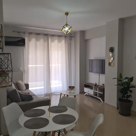 Cozy Gold Appartment#free Parking# Апартаменты Салоники